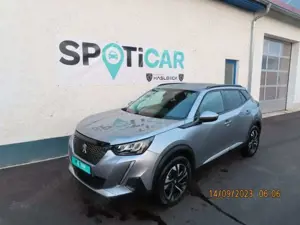 Peugeot 2008 Allure PT 130 EAT8 Bild 2