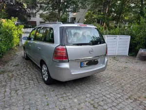 Opel Zafira Zafira 2.2 Automatik