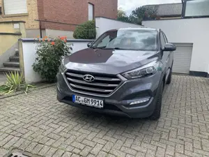 Hyundai TUCSON blue Classic 2WD