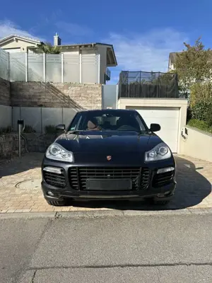 Porsche Cayenne Turbo / Bi-Color / Bose / Alcantara / TÜV Neu Bild 2
