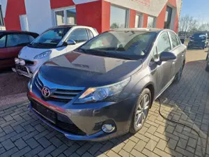 Toyota Avensis 2.0 D-4D,Navi, Sitzheizung, Klima,Tempomat,TÜV