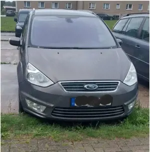 Ford Galaxy 2.2 TDCi DPF Titanium