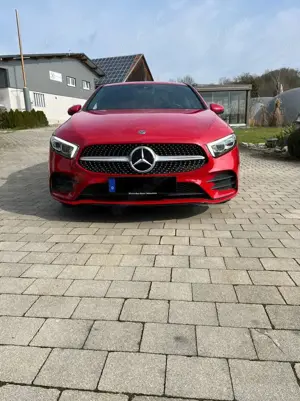 Mercedes-Benz A 250 7G-DCT AMG Line