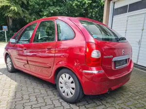 Citroen Xsara Picasso 1.6 16V Confort Bild 4