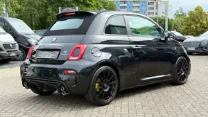 Abarth 695C competizione CARBON NAVI XENON BEATS SABELT Bild 5