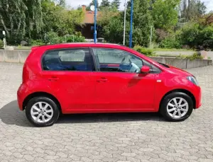 SEAT Mii 1.0 Chic Bild 3