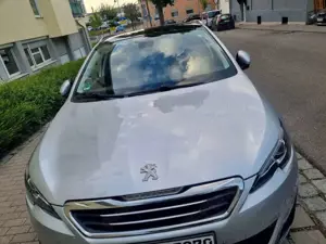 Peugeot 308 SW BlueHDi 120 EAT6 Stop  Start Allure