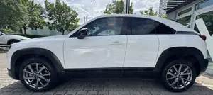 Mazda MX-30 35,5 kWh e-SKYACTIV FEM-P Bild 4