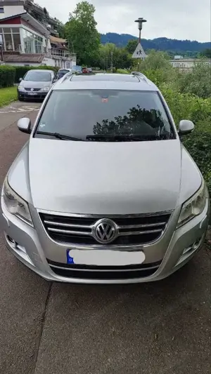 Volkswagen Tiguan Tiguan 2.0 TDI DPF 4Motion Sport Bild 1