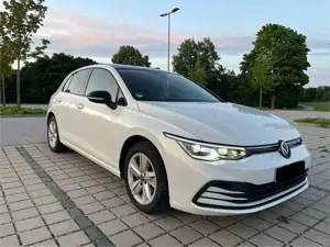 Volkswagen Golf 2.0 DSG Garantie/Pano/ACC/Matrix/CarPlay/Perlmutt