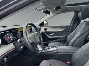 Mercedes-Benz E 200 d Avantgarde Navi LED  SSD el.Sitze Keylessgo Bild 4