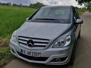 Mercedes-Benz B 180 B 180 CDI Autotronic