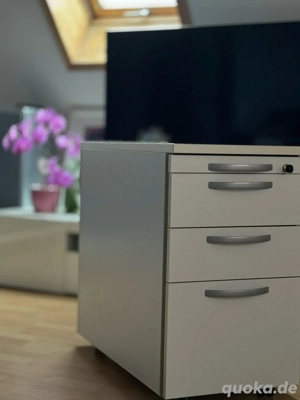 Hochwertiger Rollcontainer mit Schloss   3 Schubladen