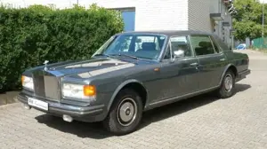 Rolls-Royce Silver Spur Linkslenker Deutsche Papiere Bild 2