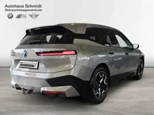 BMW iX xDrive50 628€ netto/mtl*Sportpaket*SkyLounge*AHK*H Bild 5