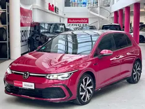 Volkswagen Golf VIII  R-Line eTSI+Panoramad.+Kamera+virt.Co