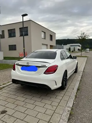 Mercedes-Benz C 63 AMG S Speedshift 7G-MCT