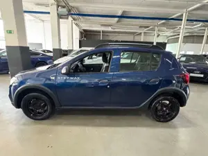 Dacia Sandero II Stepway Essential DACIA SCHECKHEFT Bild 2