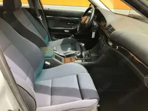 BMW 525 d  Touring Klimaautomatik SHZ AHK Alu Bild 5
