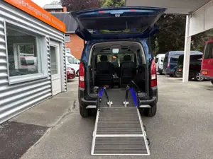 Peugeot Rifter Allure L1 Behindertengerecht Automatik Bild 2