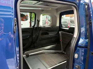 Peugeot Rifter Allure L1 Behindertengerecht Automatik Bild 5