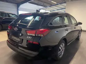 Hyundai i30 cw Yes**Kamera+Navi+Winter** Bild 3