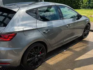 SEAT Leon 2.0 TSI StartStop DSG Cupra 280
