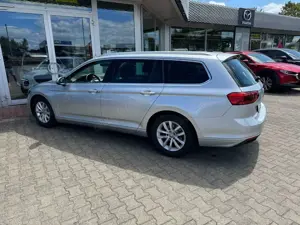 Volkswagen Passat Variant 1,5TSI Business Business Bild 3