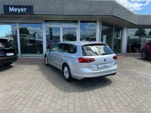 Volkswagen Passat Variant 1,5TSI Business Business Bild 2