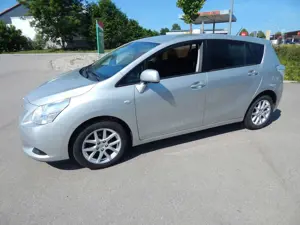 Toyota Verso 1.8 5-Sitzer Life