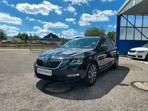 Skoda Octavia Combi Soleil / 1.Hand / LED / NAVI / AHK