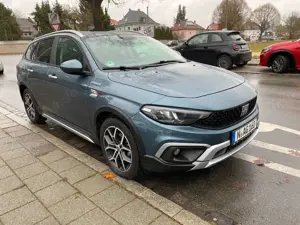 Fiat Tipo Hybrid 1,5 GSE DCT  CROSS Sicherheitsp