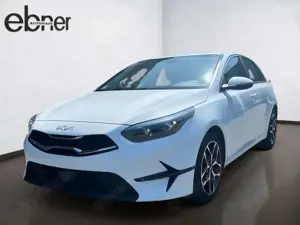 Kia Ceed / cee'd Ceed 1.5 T-GDI Spirit 140PS DCT Navi/Rückfahrkam Bild 2