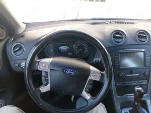 Ford Mondeo Mondeo 2.0 EcoBoost Titanium X Bild 4