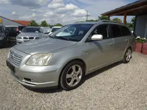 Toyota Avensis Combi Sol 2.0-l-D-4D