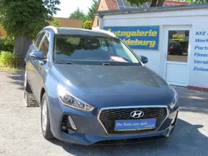 Hyundai i30 Kombi CW GDI Family+1.Hd. Klimaaut.!!Temp.!!