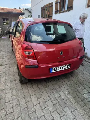 Renault Clio 1.5 dCi Exception Bild 4