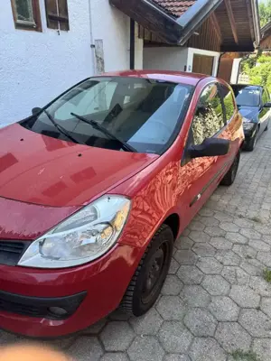 Renault Clio 1.5 dCi Exception Bild 2
