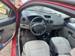 Renault Clio 1.5 dCi Exception Bild 5