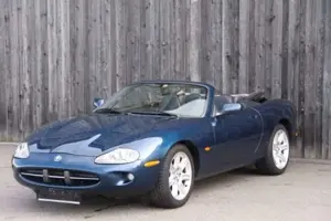 Jaguar XK8 Cabrio 3 Jahre Garantie Bild 3