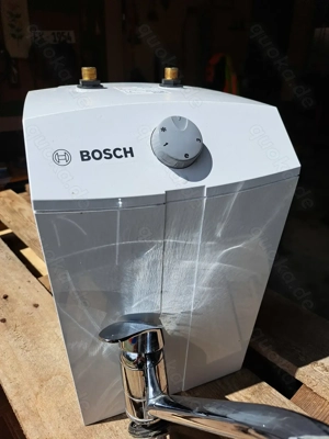 Untertischwarmwasserboiler Bosch neuwertig
