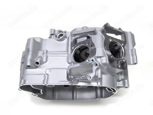 Wegen Geschätsaufgabe großer Bestand Motorrad- ,Roller- und Fahrradteile zum Verkauf Bild 10