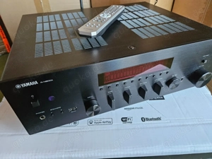 Yamaha Receiver R-N600A