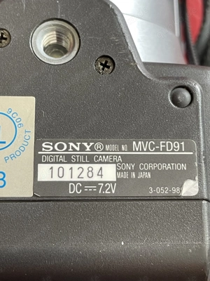 SONY MODEL MVC-FD91 Digitalkamera Floppy Bild 2