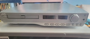 JVC, DVD, Soundround  5.1 System mit integriertem Radio Tuner  komplett. Bild 3