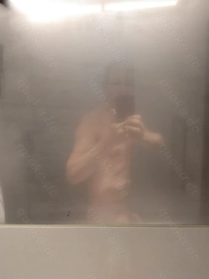 Welche Mädels schauen mir für 100   2 Minuten beim wichsen zu?