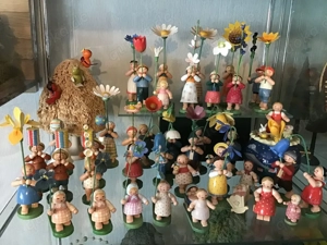 Wendt & Kühn guterhaltene verschiedene Blumenkinder,siehe Fotos, Erzgebirge