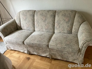 Neuwertiges Sofa zu verkaufen