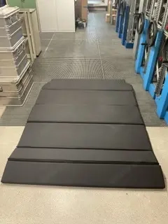 VW California - Beach T6.1 - Orginaverpackte, unbenutzte VW Komfortmatratze  für Dreiersitzbank