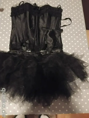 Corsage mit Tüllrock